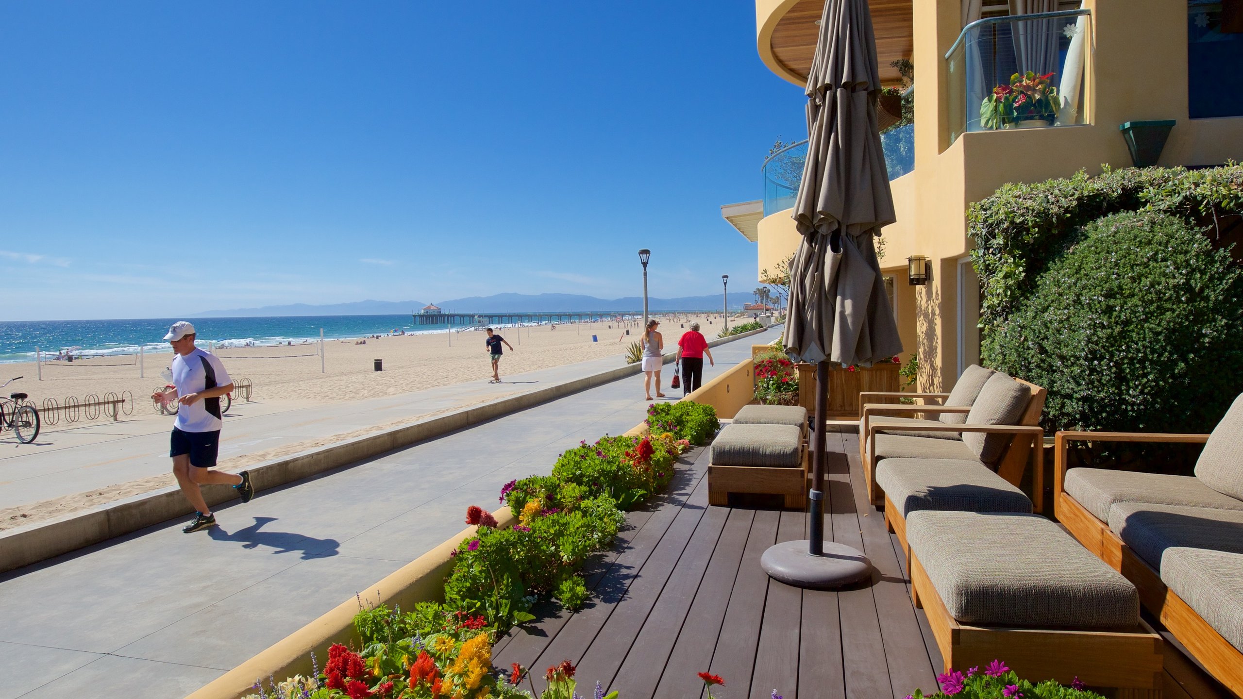 Manhattan Beach featuring a beach, a coastal town and general coastal views