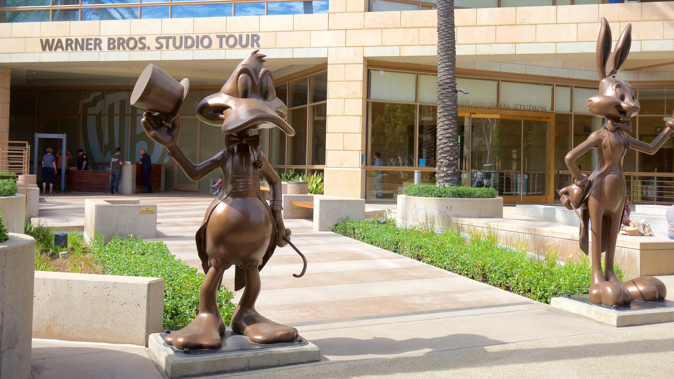 Warner Brothers Studio in Los Angeles - Tours and Activities | Expedia