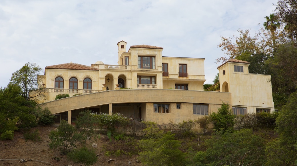 Greystone Mansion & Park