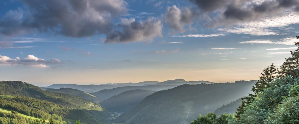 Feldberg Ski Resort showing mountains and landscape views