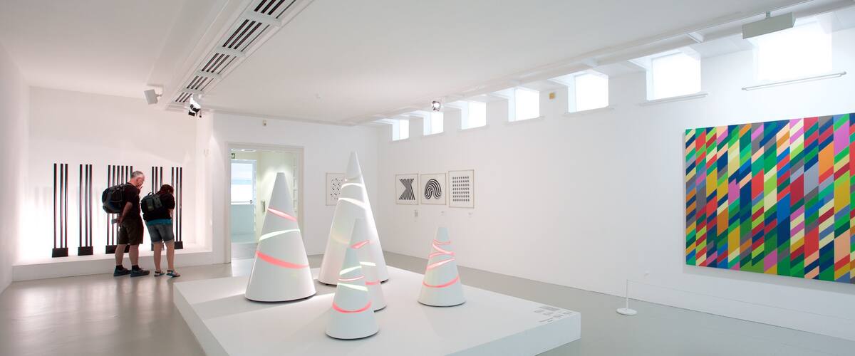 Tate St. Ives qui includes vues intérieures