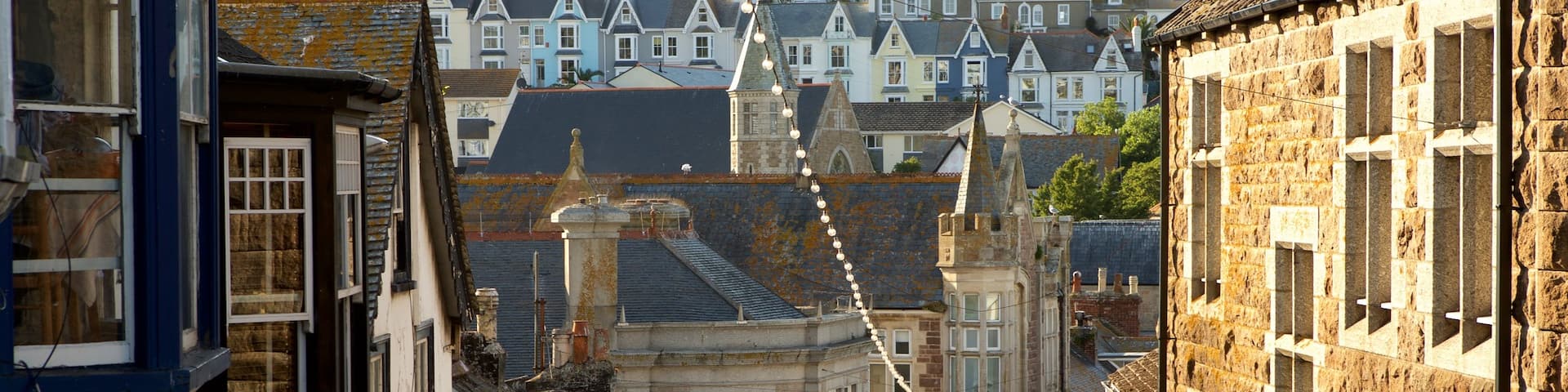 St Ives featuring a coastal town, a house and street scenes