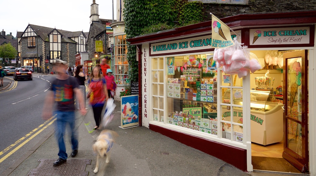 Ambleside featuring street scenes, shopping and a small town or village