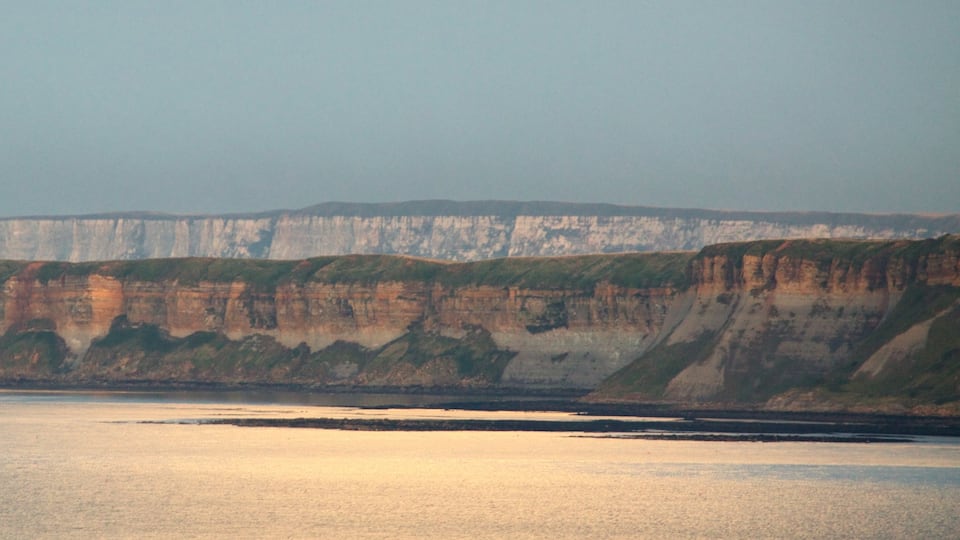Scarborough showing landscape views, a sunset and general coastal views