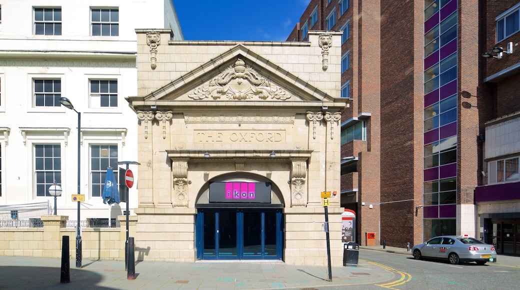 Newcastle-upon-Tyne ofreciendo una ciudad y arquitectura patrimonial