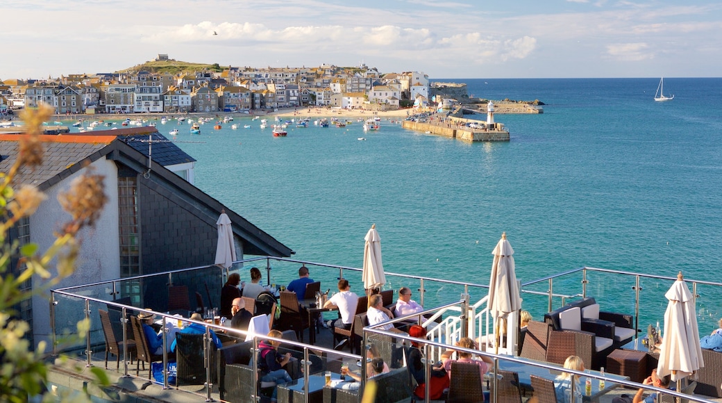 St Ives featuring boating, outdoor eating and a coastal town