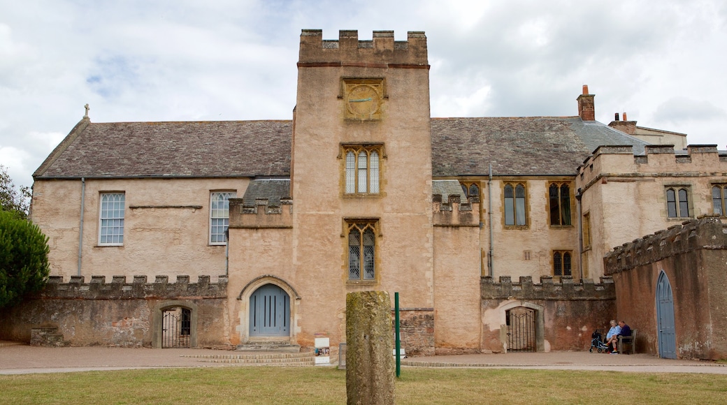 Torre Abbey which includes heritage architecture