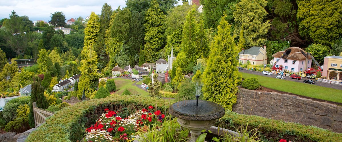 Babbacombe Model Village and Gardens which includes a garden and flowers