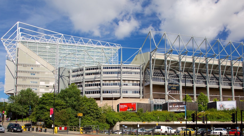 St. James\' Park