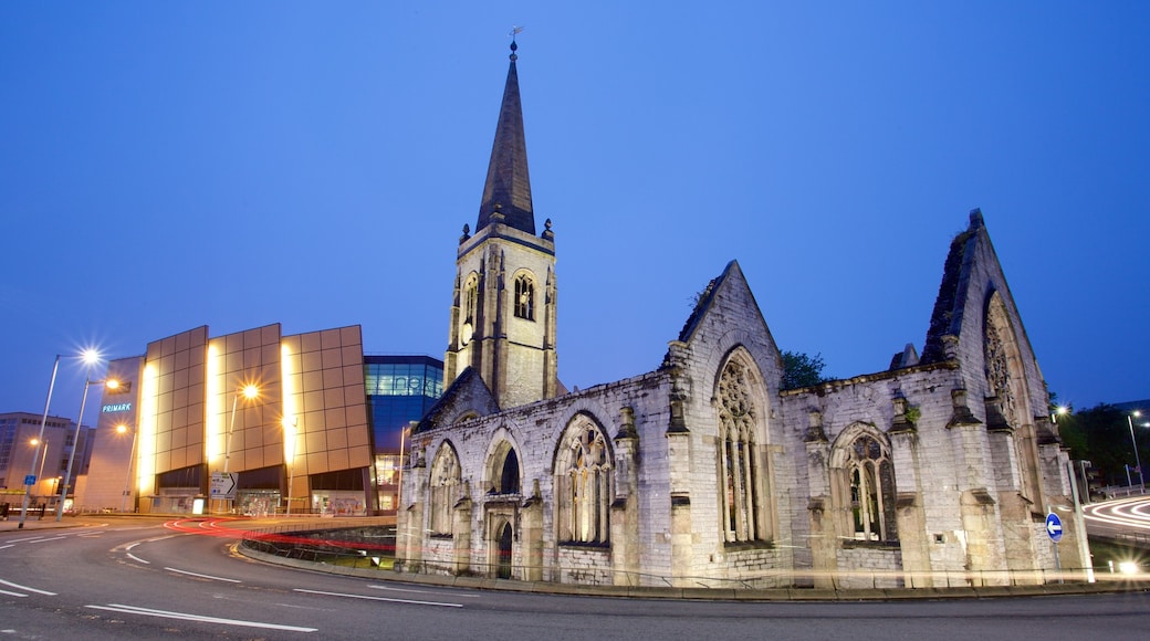 Charles Church featuring night scenes, heritage architecture and a church or cathedral