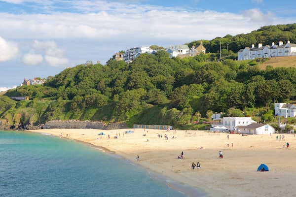 Plage de Porthminster mettant en vedette plage de sable et ville côtière