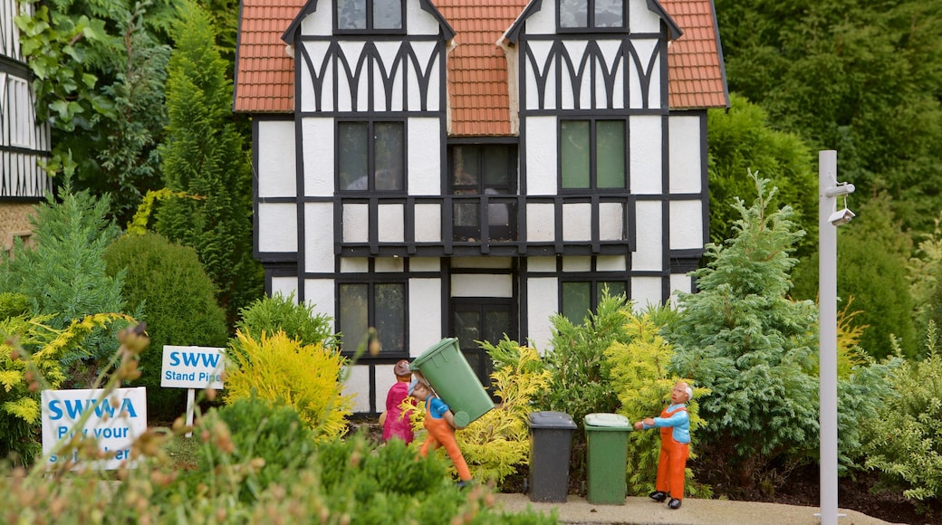 Babbacombe Model Village and Gardens som visar en park