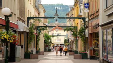 Echternach das einen historische Architektur und Straßenszenen