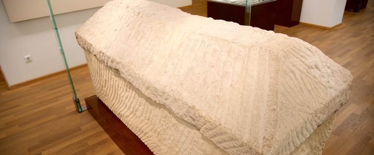 Musée national d\'histoire et d\'art mettant en vedette vues intérieures