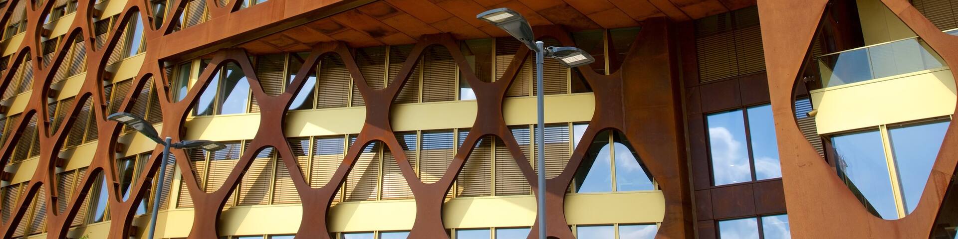 Luxembourg which includes modern architecture
