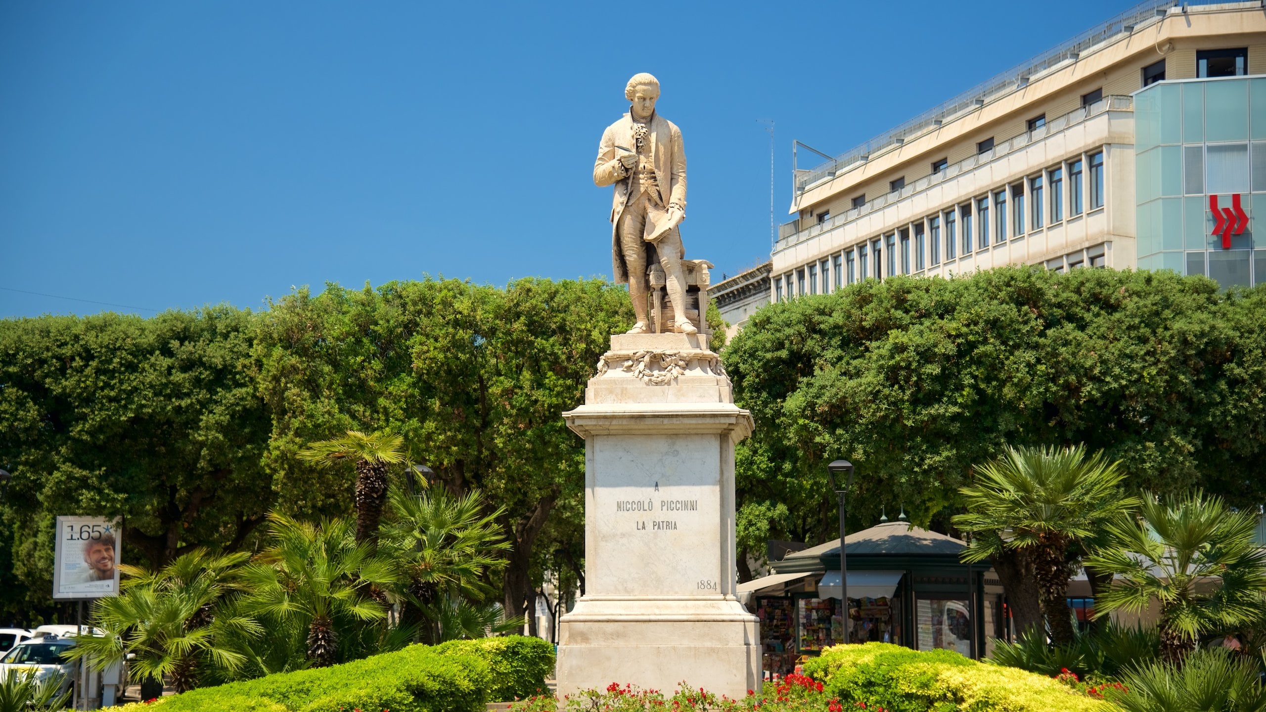 Bari featuring a park