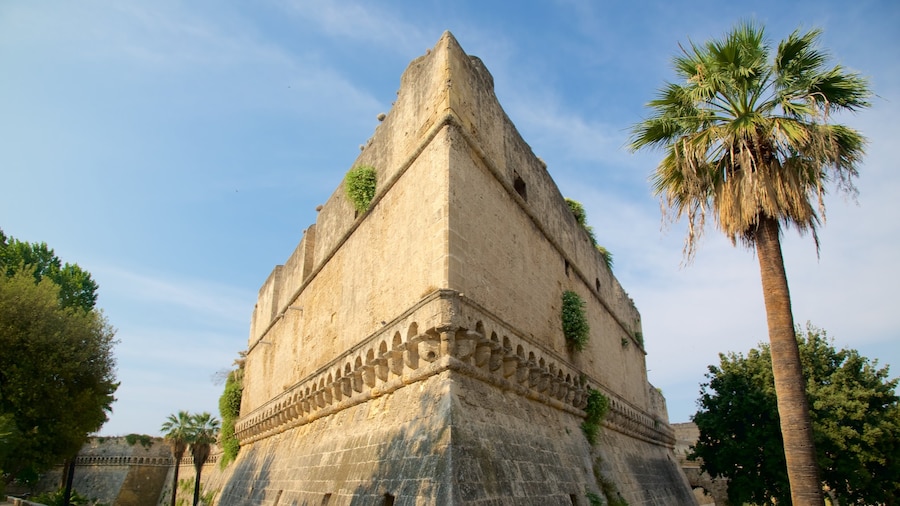 Istana Swabia Bari