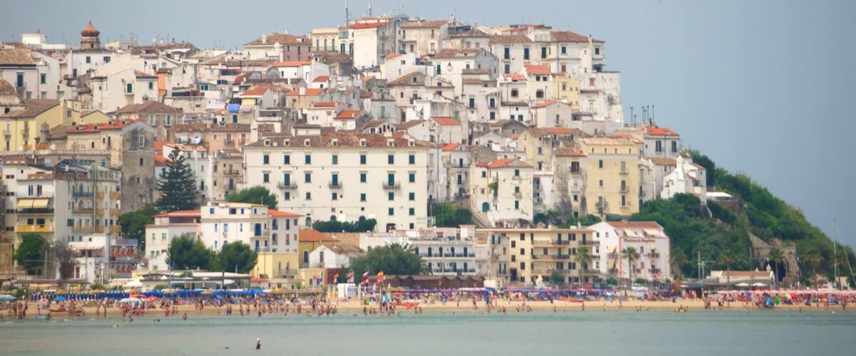 Rodi Garganico featuring a city and general coastal views