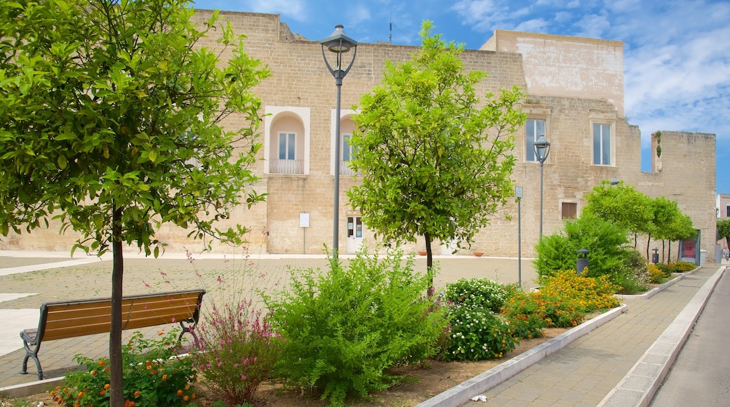 Lecce mostrando giardino