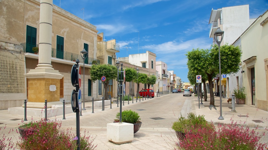 Lecce featuring a park and heritage architecture