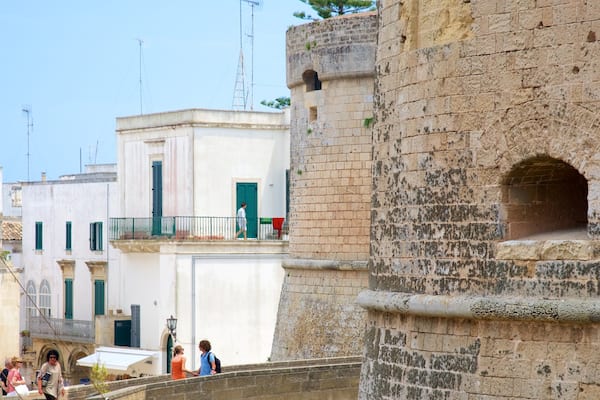 Otranto Castle showing heritage architecture and a castle