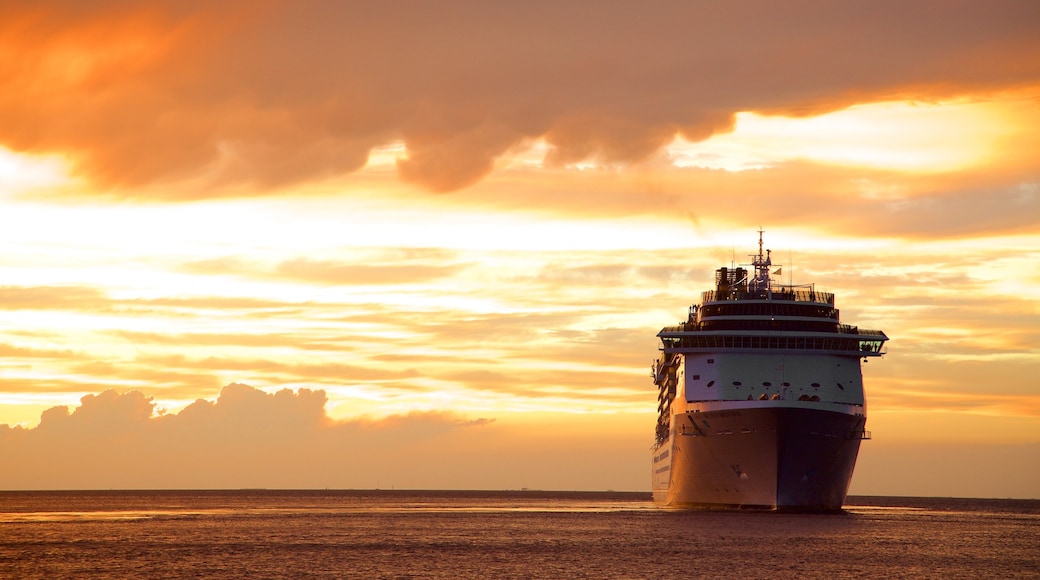 Trieste which includes general coastal views, cruising and a sunset