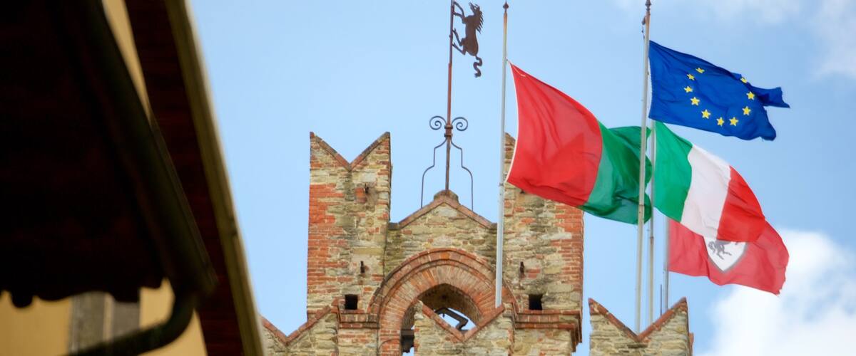 Arezzo showing heritage architecture