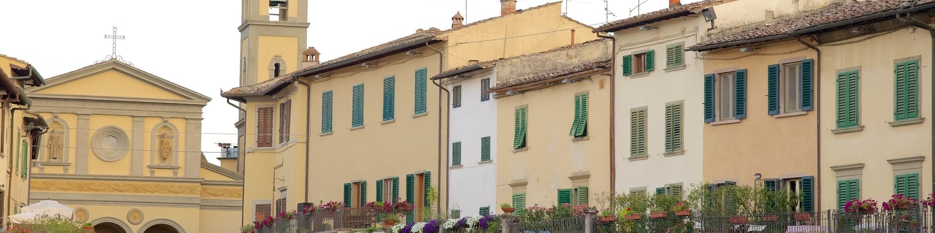 Greve in Chianti welches beinhaltet historische Architektur, Kleinstadt oder Dorf und Straßenszenen