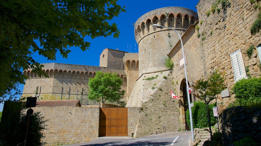 Medici Fortress which includes heritage elements