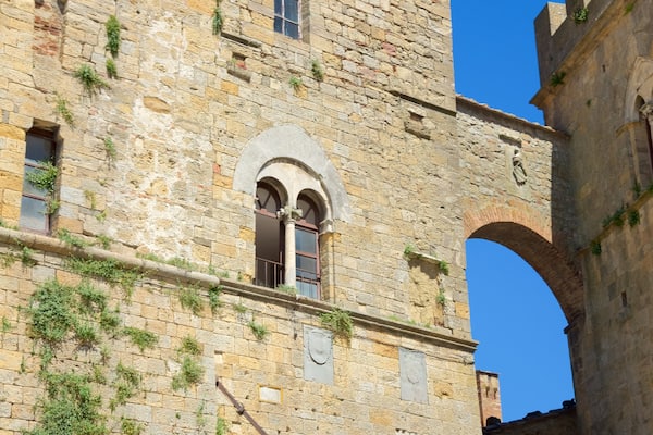 Piazza dei Priori mit einem Geschichtliches