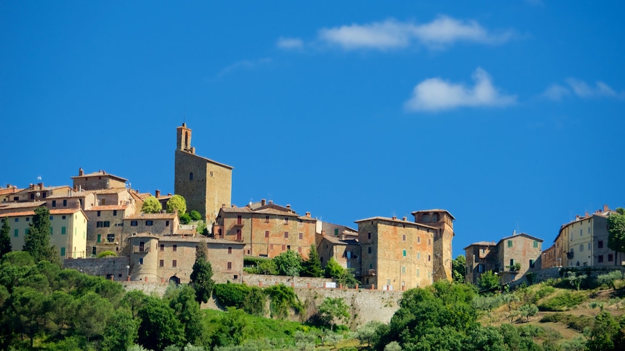 Panicale có tính năng thành phố