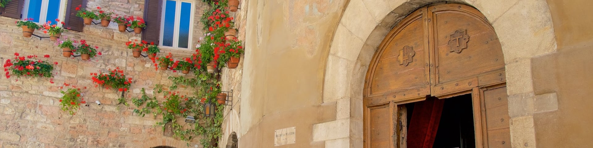 Oratorio dei Pellegrini which includes heritage architecture and a small town or village