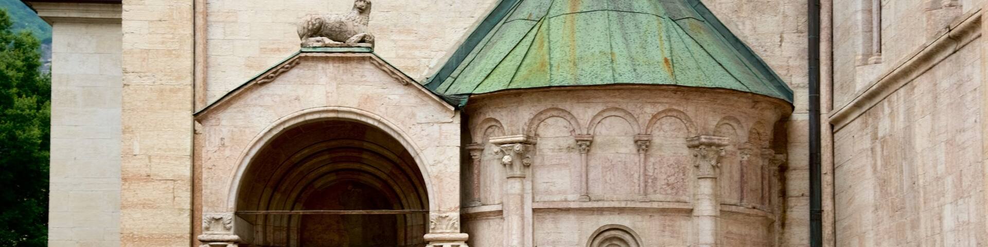 Trento Cathedral which includes a church or cathedral and heritage architecture