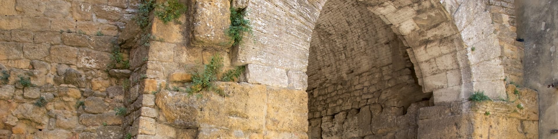 Porta all\'Arco featuring heritage architecture