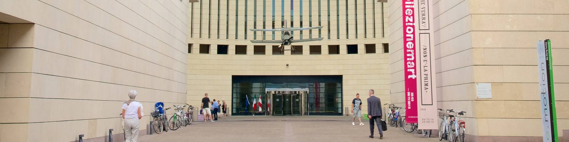 Museum of Modern and Contemporary Art showing modern architecture and signage