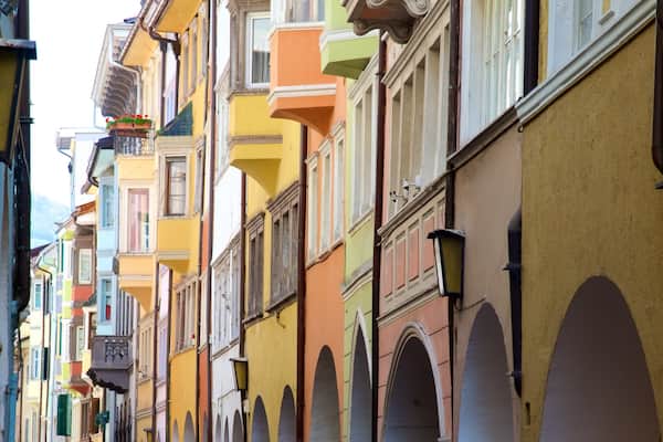 Bolzano mettant en vedette patrimoine architectural
