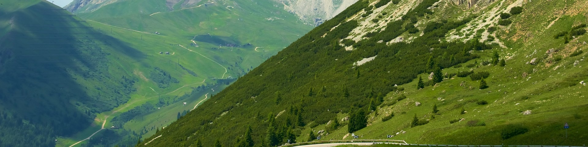 Trentino showing mountains