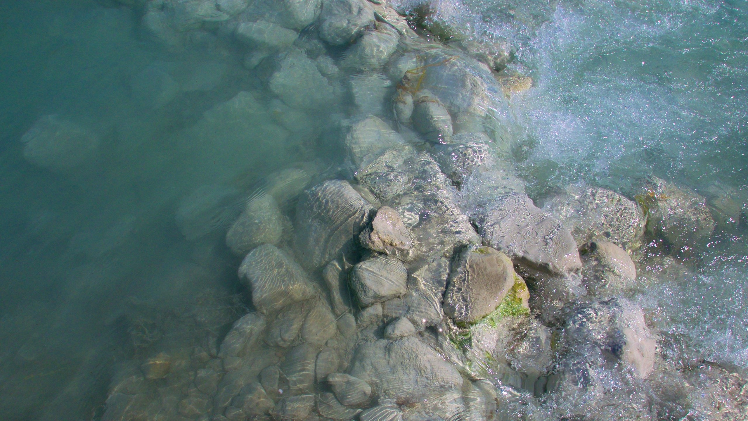 Grosseto showing a hot spring