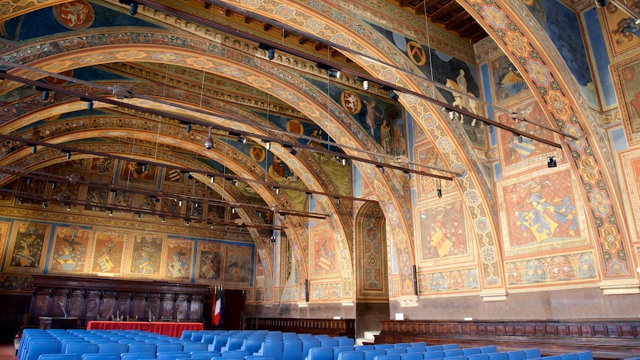 Perugia featuring heritage architecture and interior views