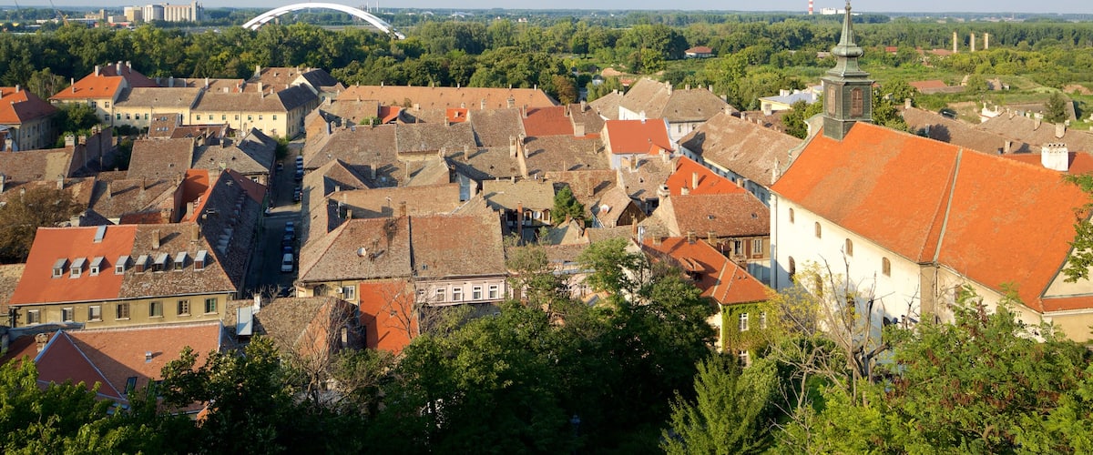 Novi Sad showing a house and a city