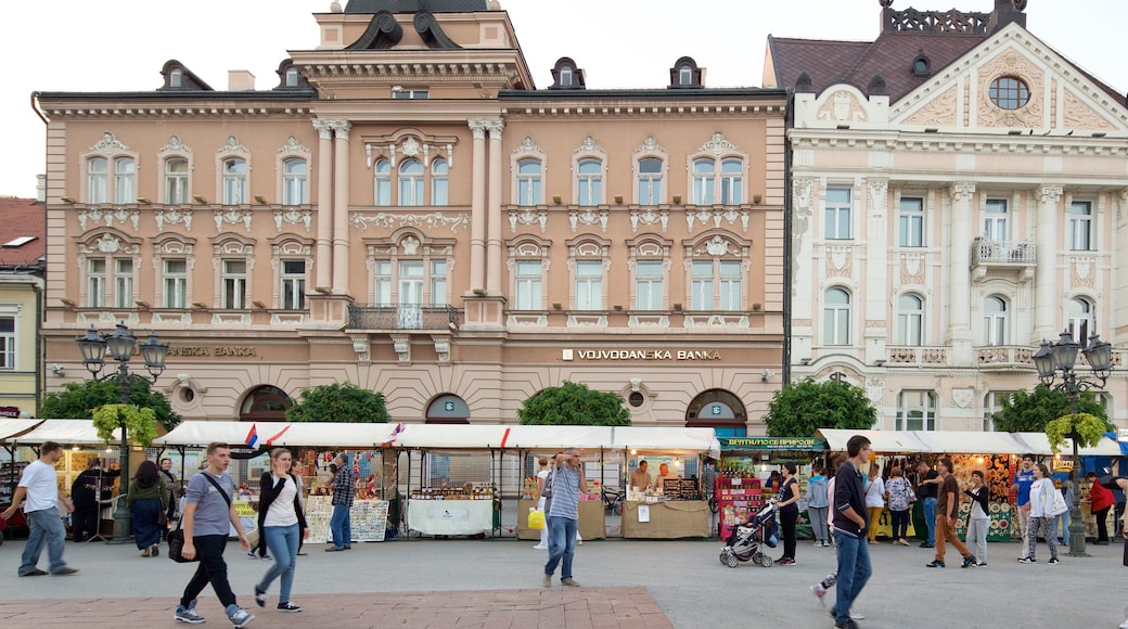 Novi Sad toont een stad, een plein en straten