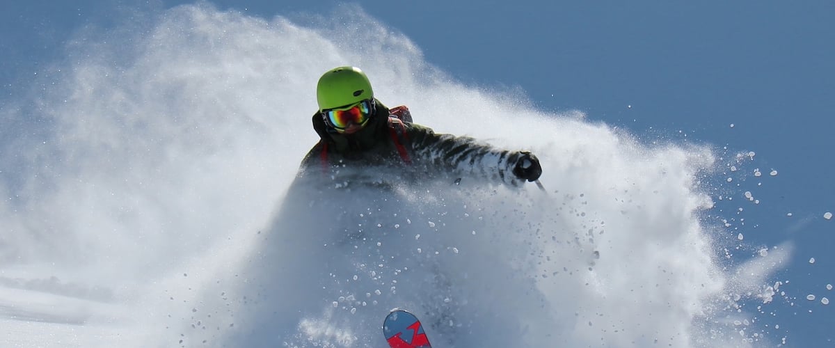 Mount Washington Alpine Resort which includes snow and snow skiing