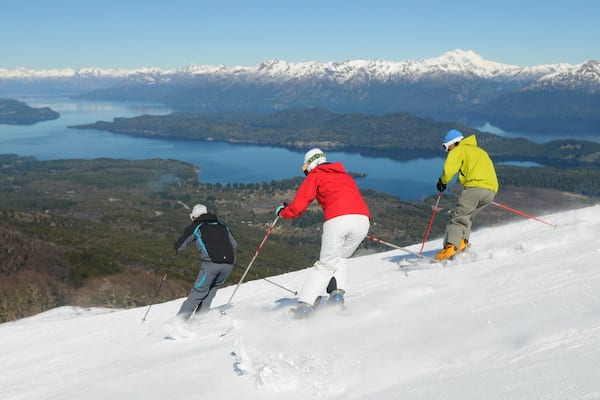 Cerro Bayo featuring snow, a lake or waterhole and snow skiing