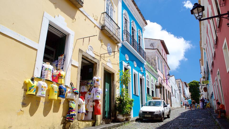 Pelourinho showing street scenes and a coastal town
