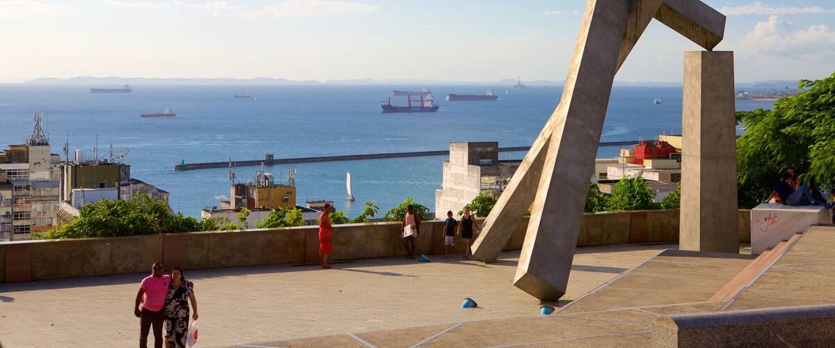 Salvador featuring boating, a coastal town and general coastal views