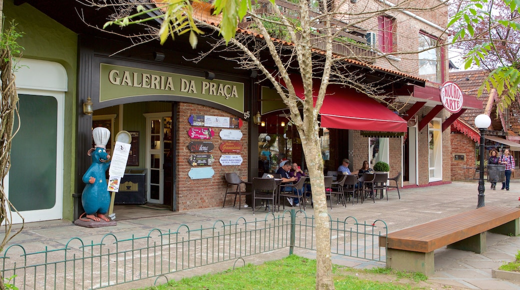 Nicoletti Square which includes outdoor eating and cafe lifestyle