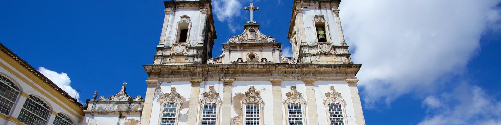 Sao Francisco Church and Convent of Salvador which includes heritage elements, religious aspects and a church or cathedral