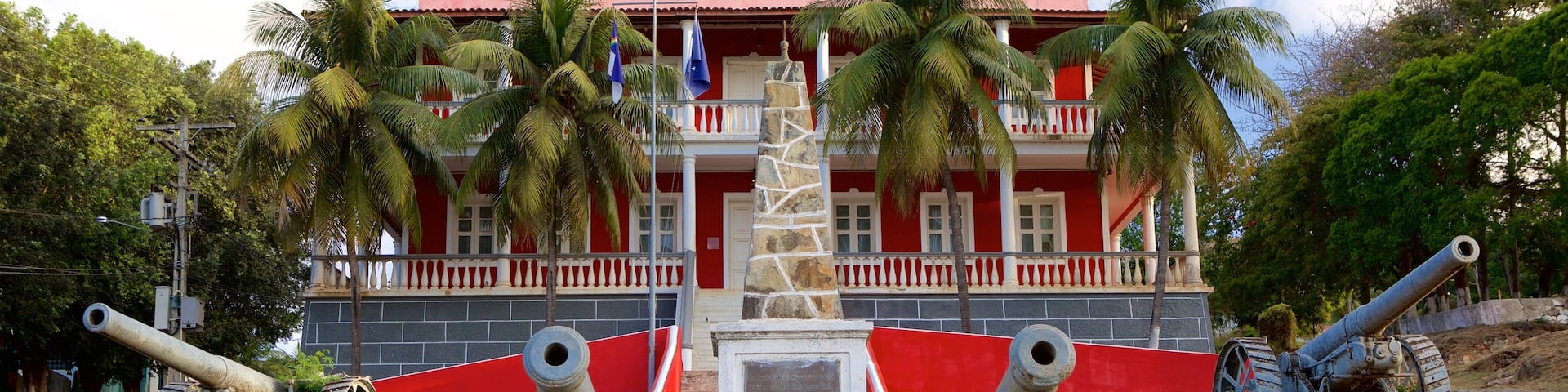 Sao Miguel Palace which includes a monument, a castle and military items