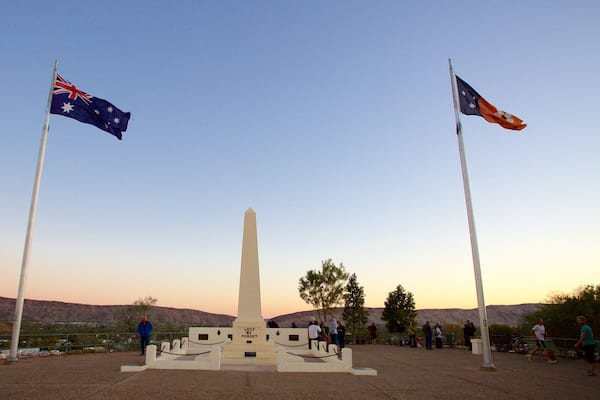 Alice Springs showing military items, a sunset and views