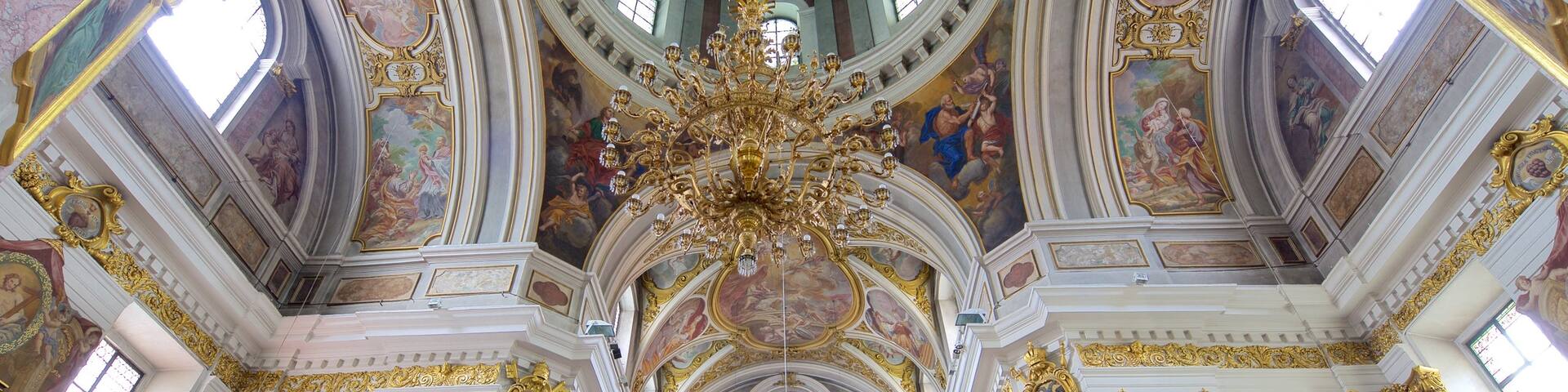 St. Nicholas Cathedral showing interior views and art